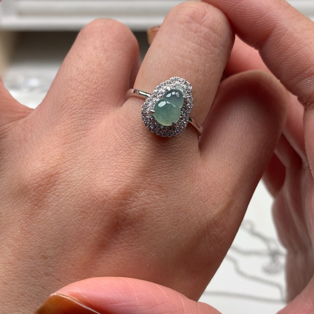 翡翠银S925镶嵌耳饰戒指