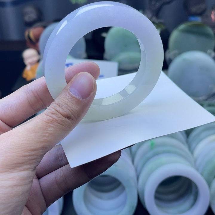 定制翡翠手镯未镶嵌