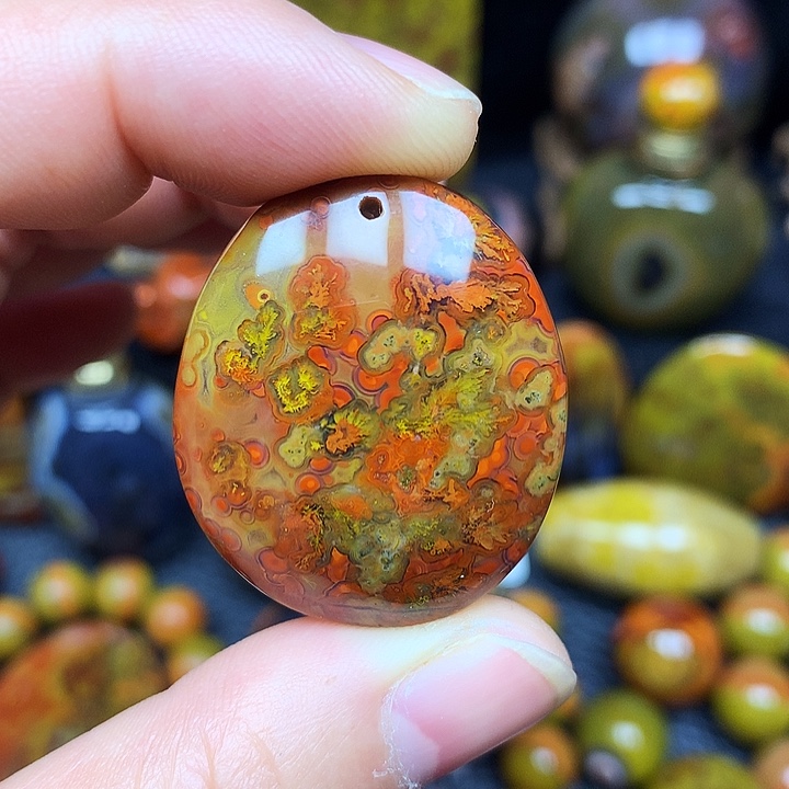 玛瑙/玉髓未镶嵌颈饰