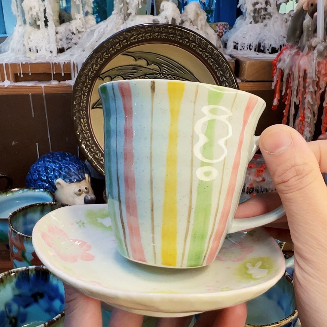 咖啡杯和茶杯也要搭配一些