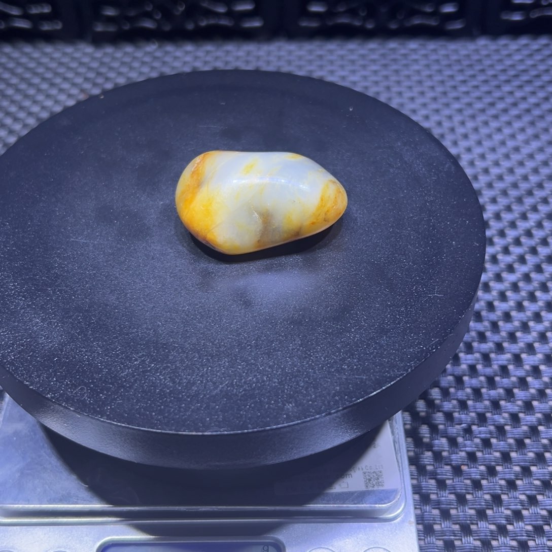 吊坠(不含链)未镶嵌和田玉（子料）31-213