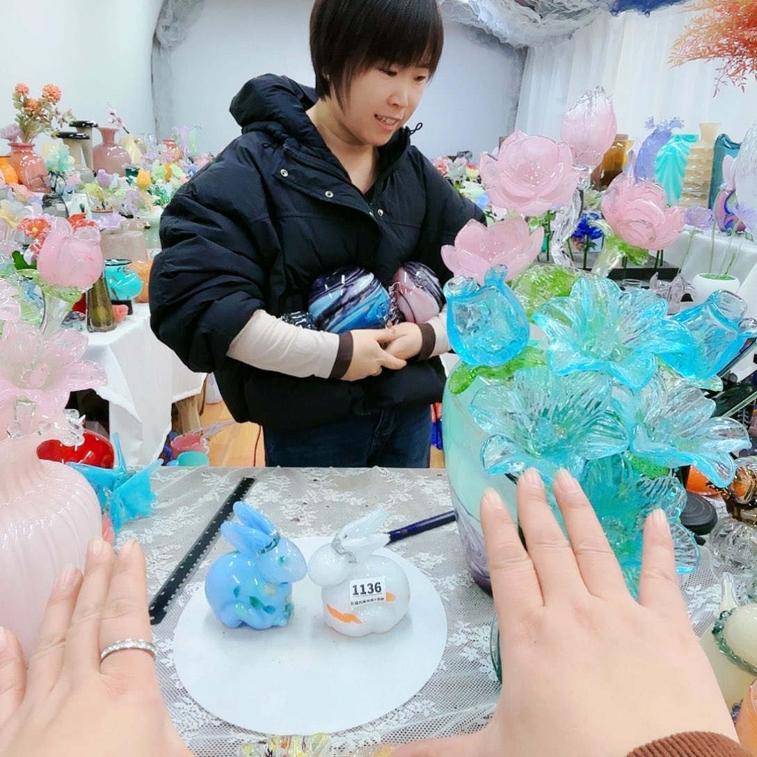 福利不退不换琉璃花瓶艺术品