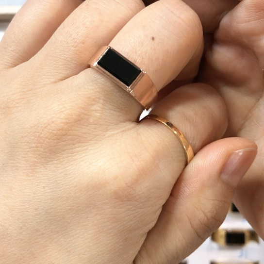 翡翠戒指18K金镶嵌缅甸天然A货翡翠