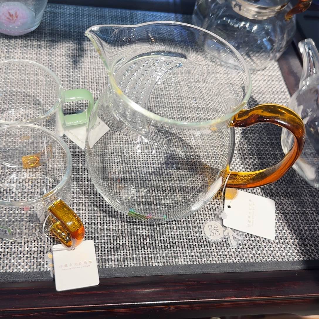 彩****观禄琥珀+清和杯琥珀2个