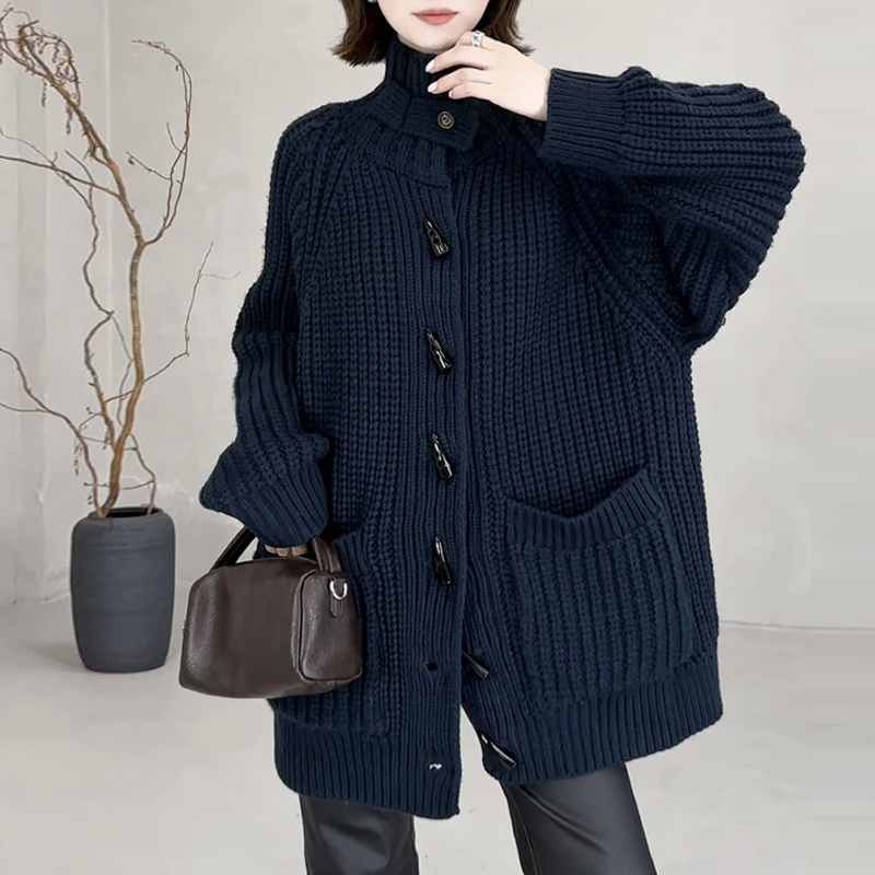 洋气衣服女装2025秋冬新品设计感牛角扣宽松显瘦针织衫外套中长款