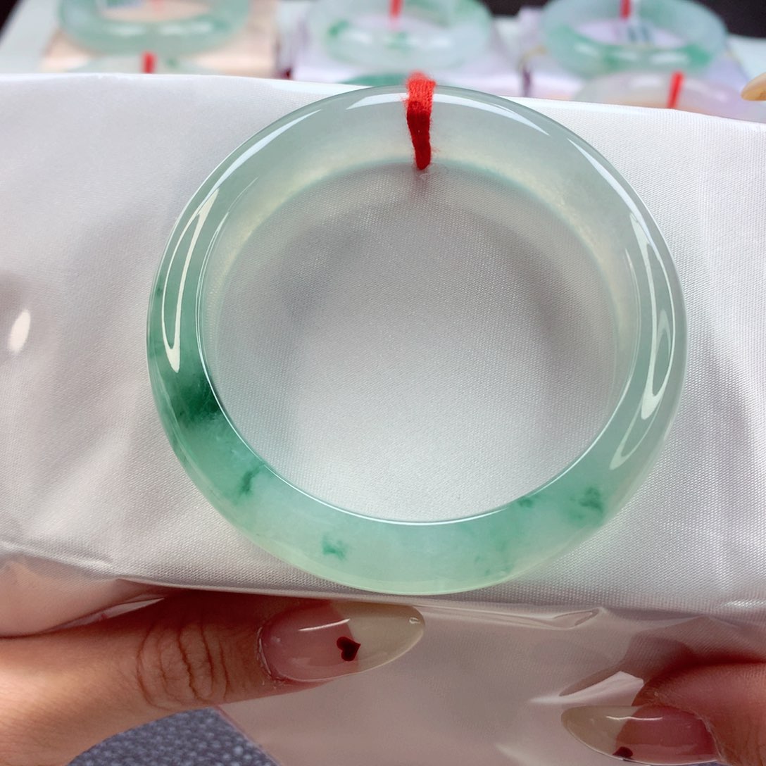 翡翠手镯未镶嵌55 气质水墨丹青 灵