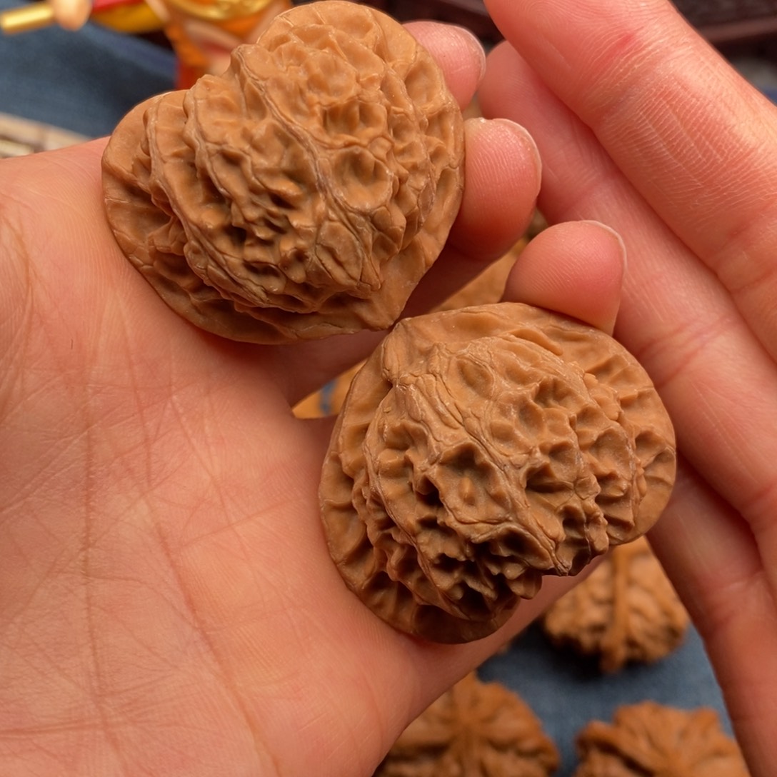 文玩核桃把件41全品精品桃心宫灯