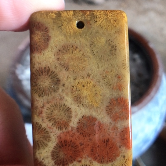 硅化玉吊坠未镶嵌