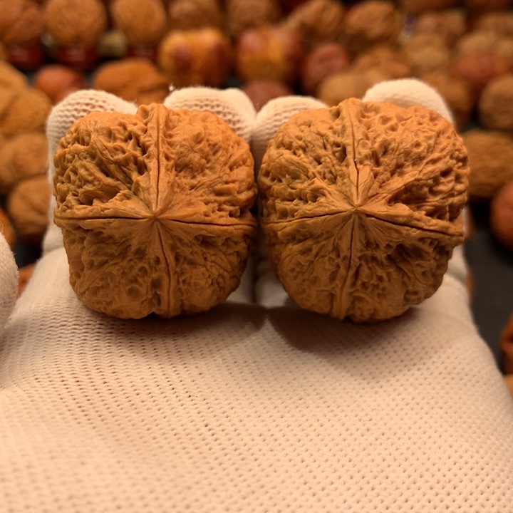 文玩核桃吊坠15……….