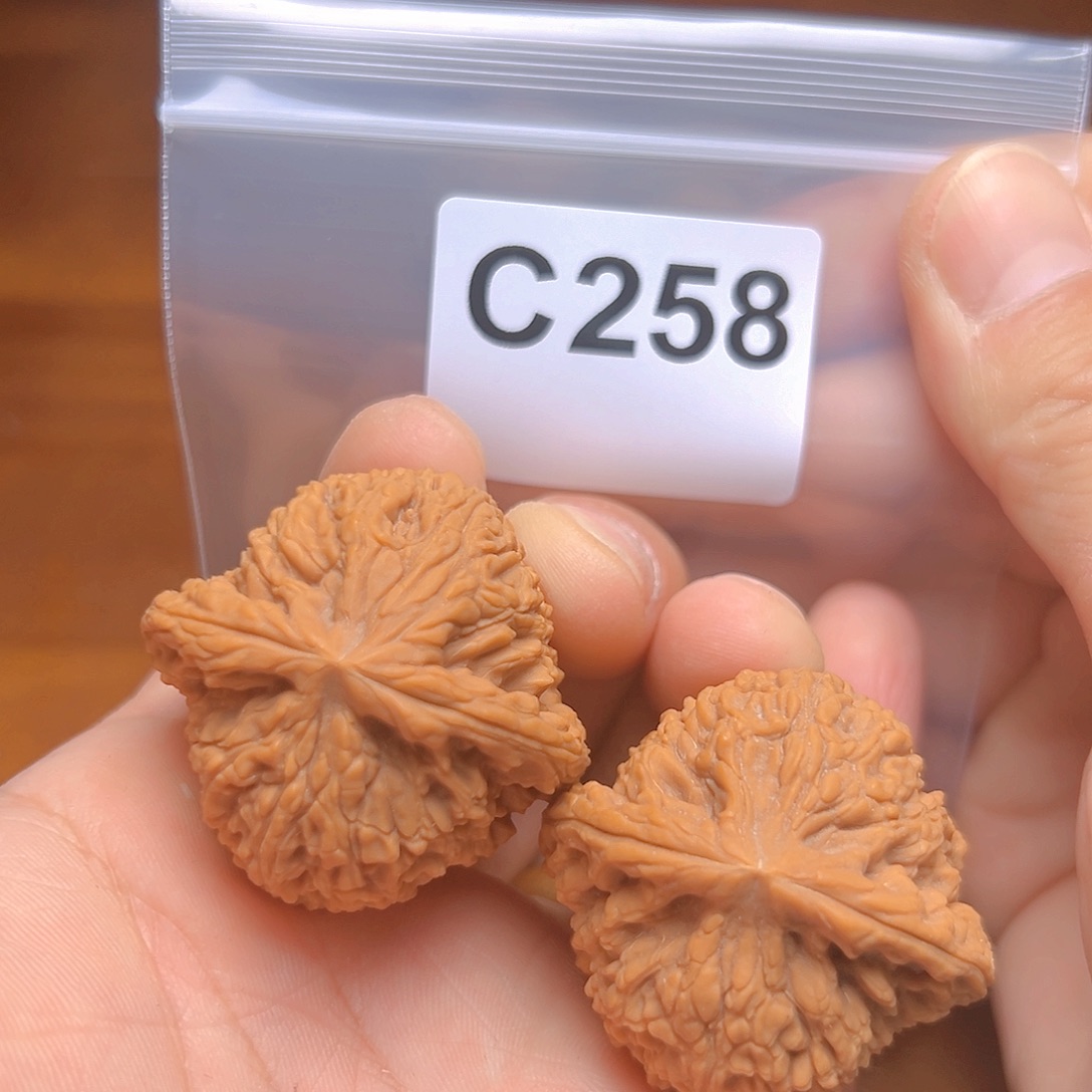 文玩核桃吊坠42南疆石