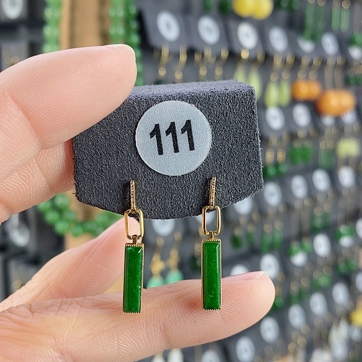 翡翠耳饰18K金镶嵌耳饰