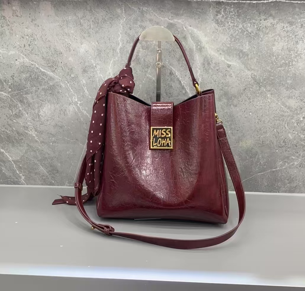 新款女士单肩包包