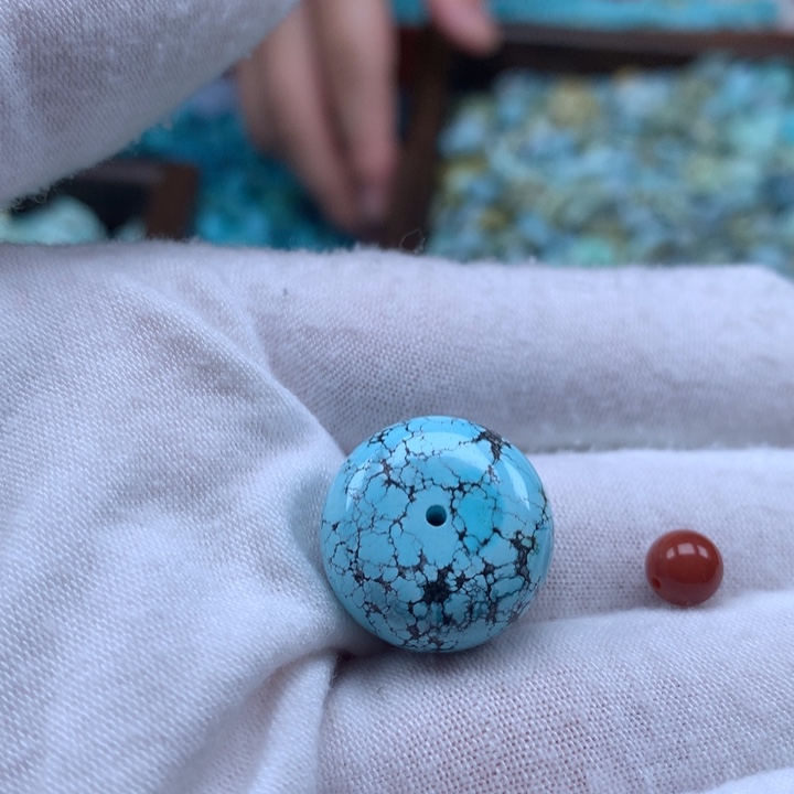 胜****南红玛瑙未镶嵌珠宝奇石