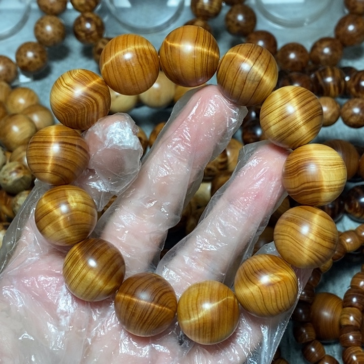 柏木（崖柏）太行崖柏一线天闪电1.8