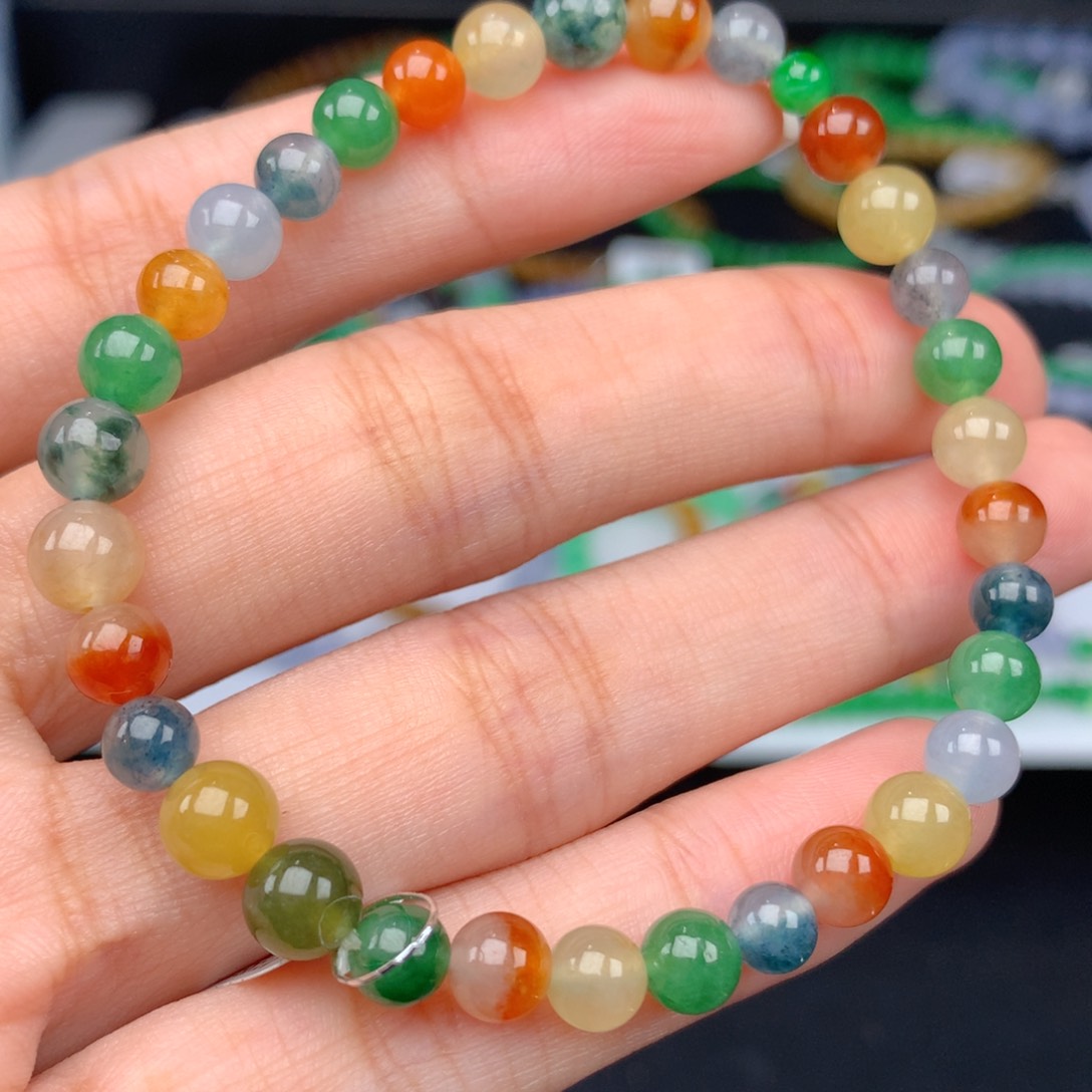 翡翠手链未镶嵌卡