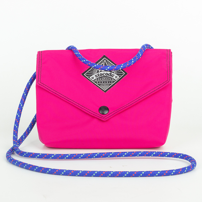 泰国潮牌斜挎包 MINI单肩斜挎包女2025新款时尚百搭手机小方包911