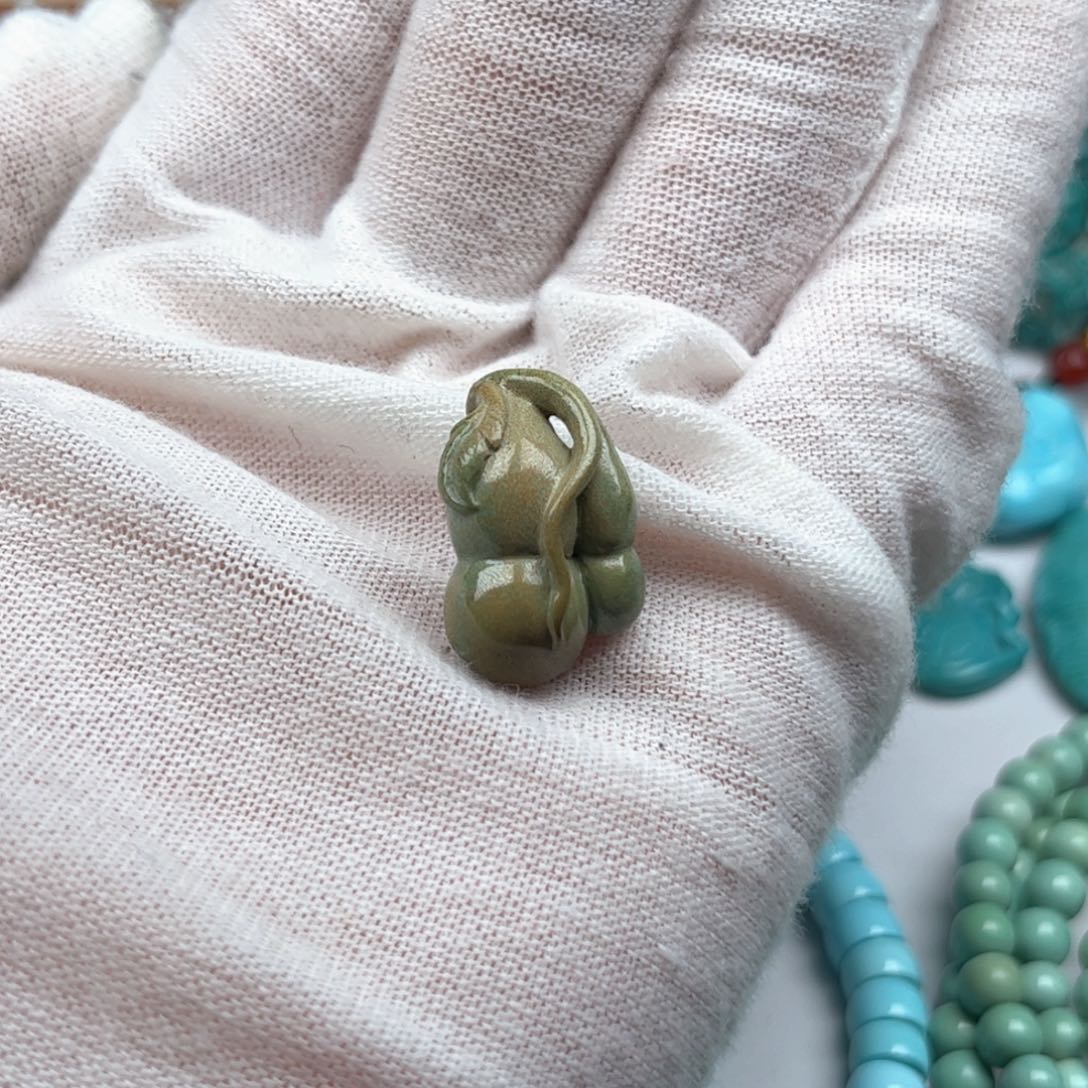 绿松石珠宝奇石未镶嵌