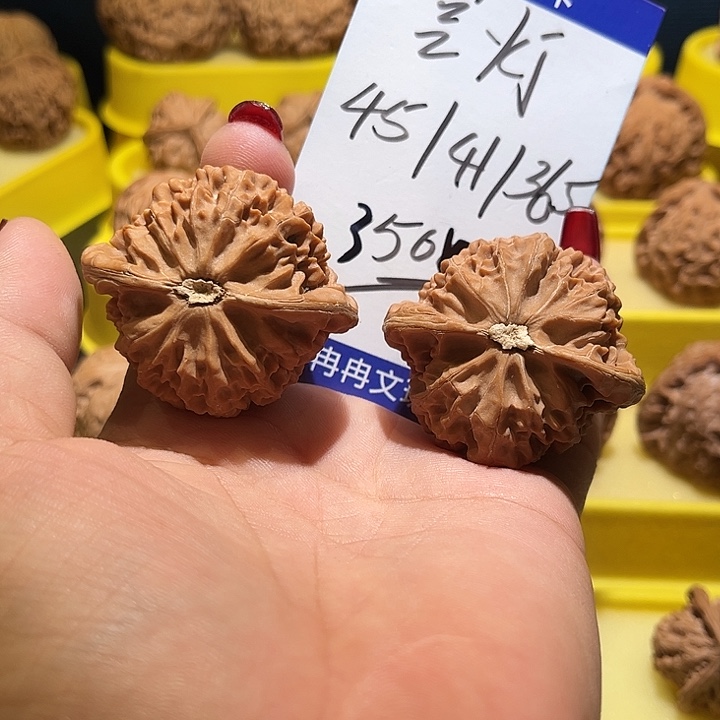把件桃核宫灯全品