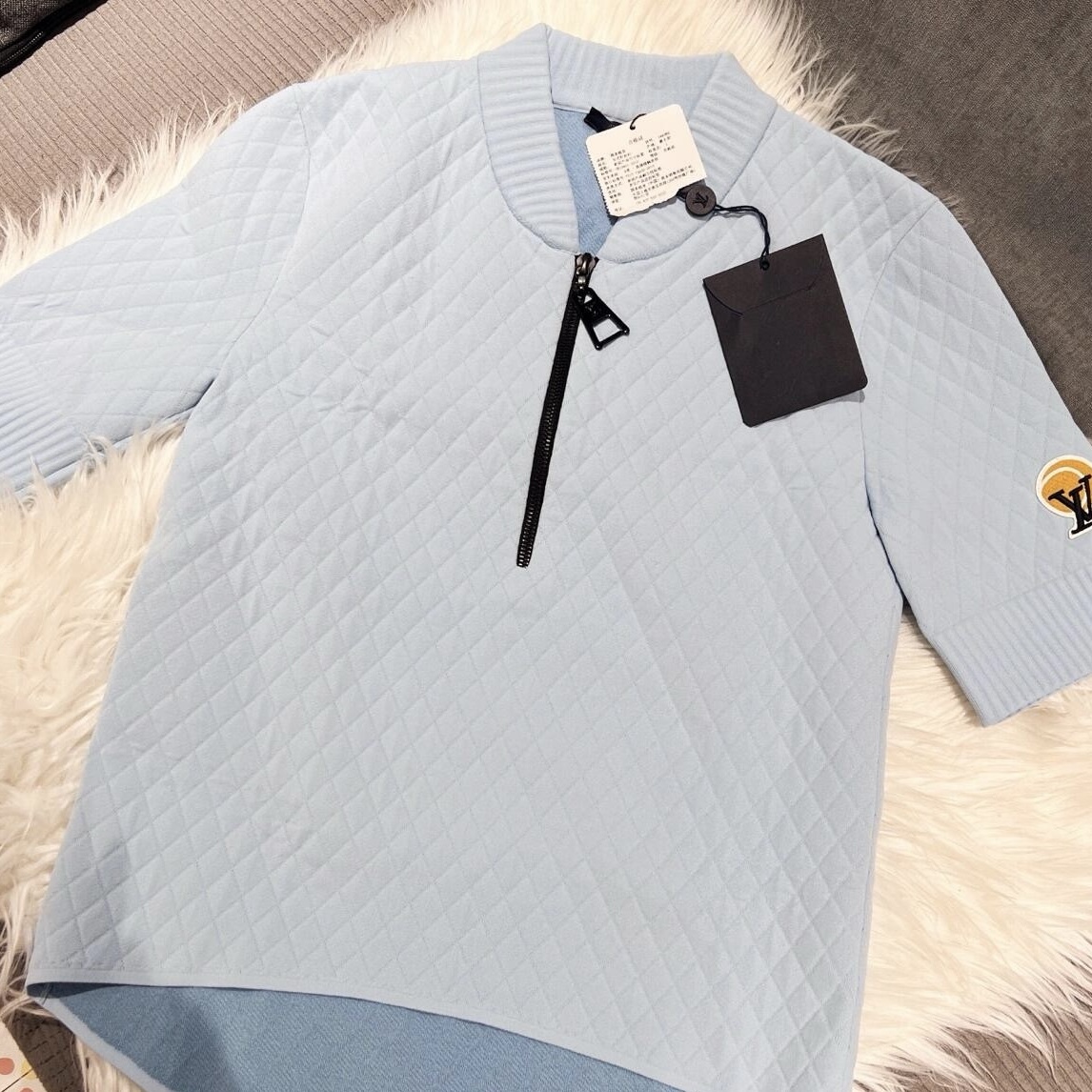 99新 LouisVuitton/路易威登 有奢友得严选丨浅蓝色短袖 00138
