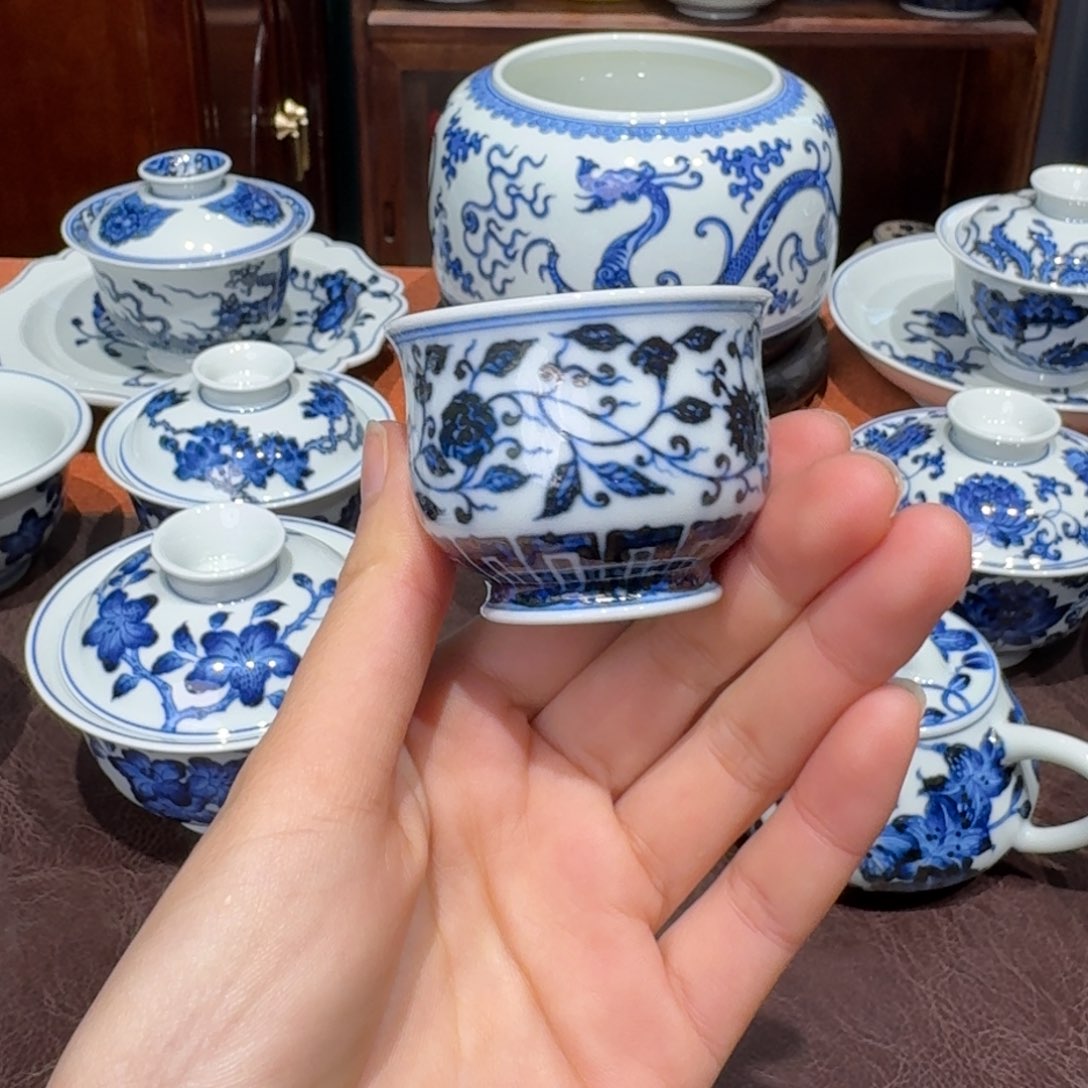 青花雯华堂手绘杯杯