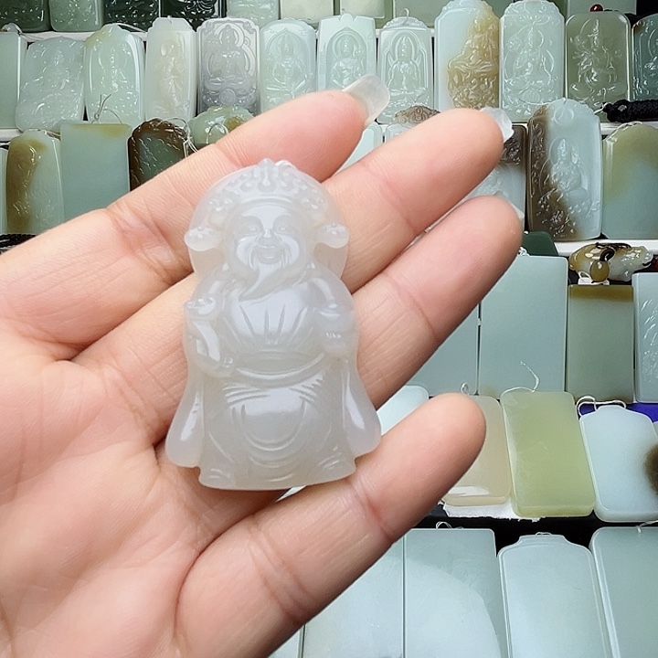 颈饰未镶嵌和田玉