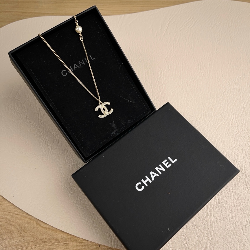 95新 Chanel/香奈儿 【九筒奢品】双C珍珠搭配项链/长52cm/2449