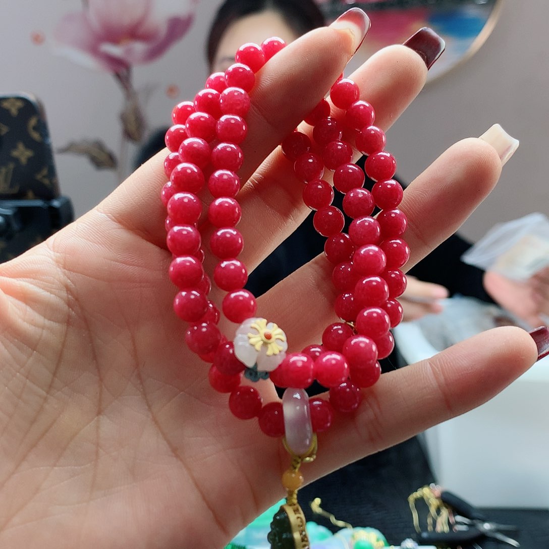 【闪购商品】蔷薇辉石手串未镶嵌