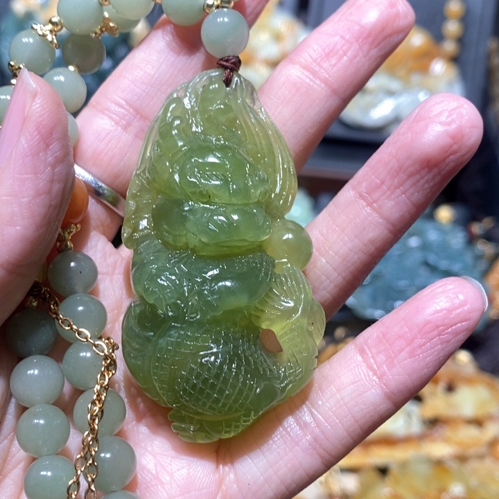 岫玉毛衣链未镶嵌