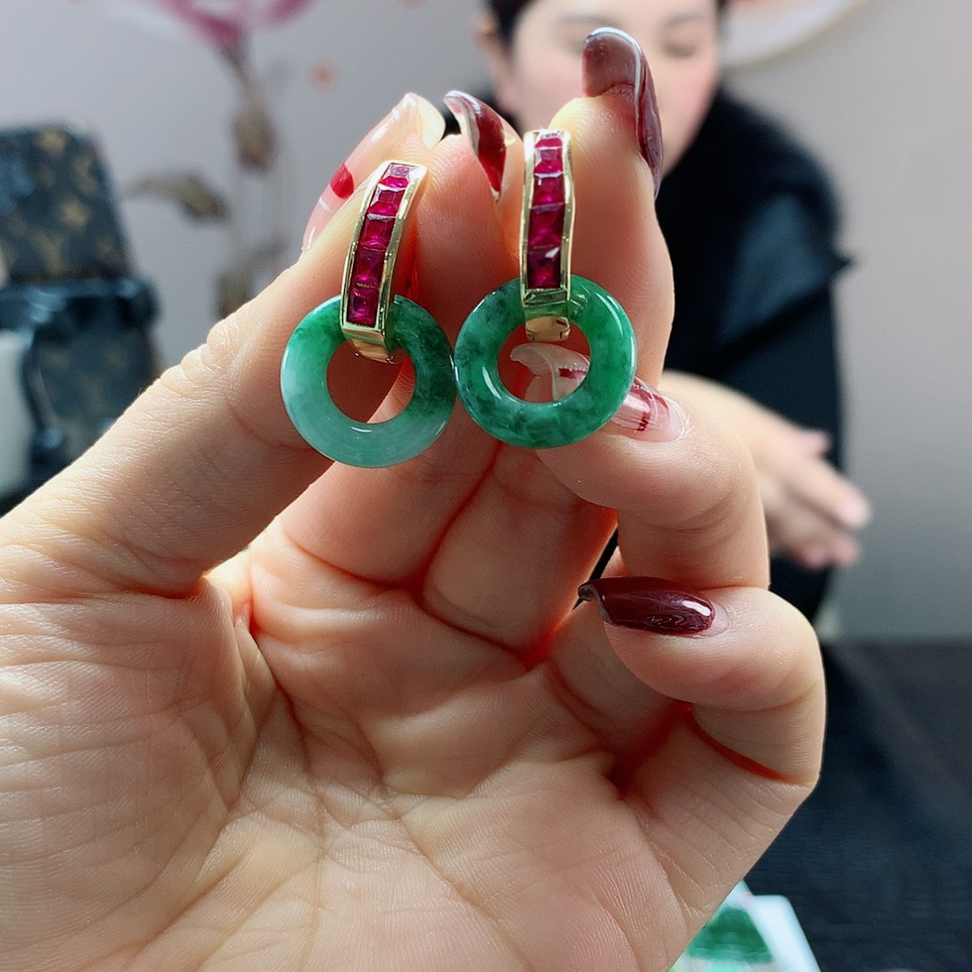 【闪购商品】翡翠耳饰未镶嵌，