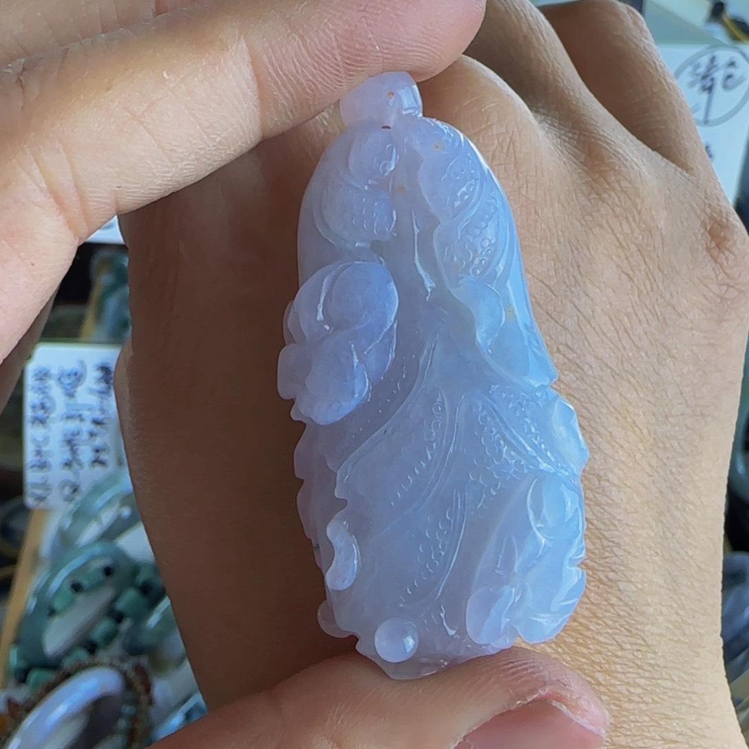 翡翠颈饰未镶嵌颜*老坑