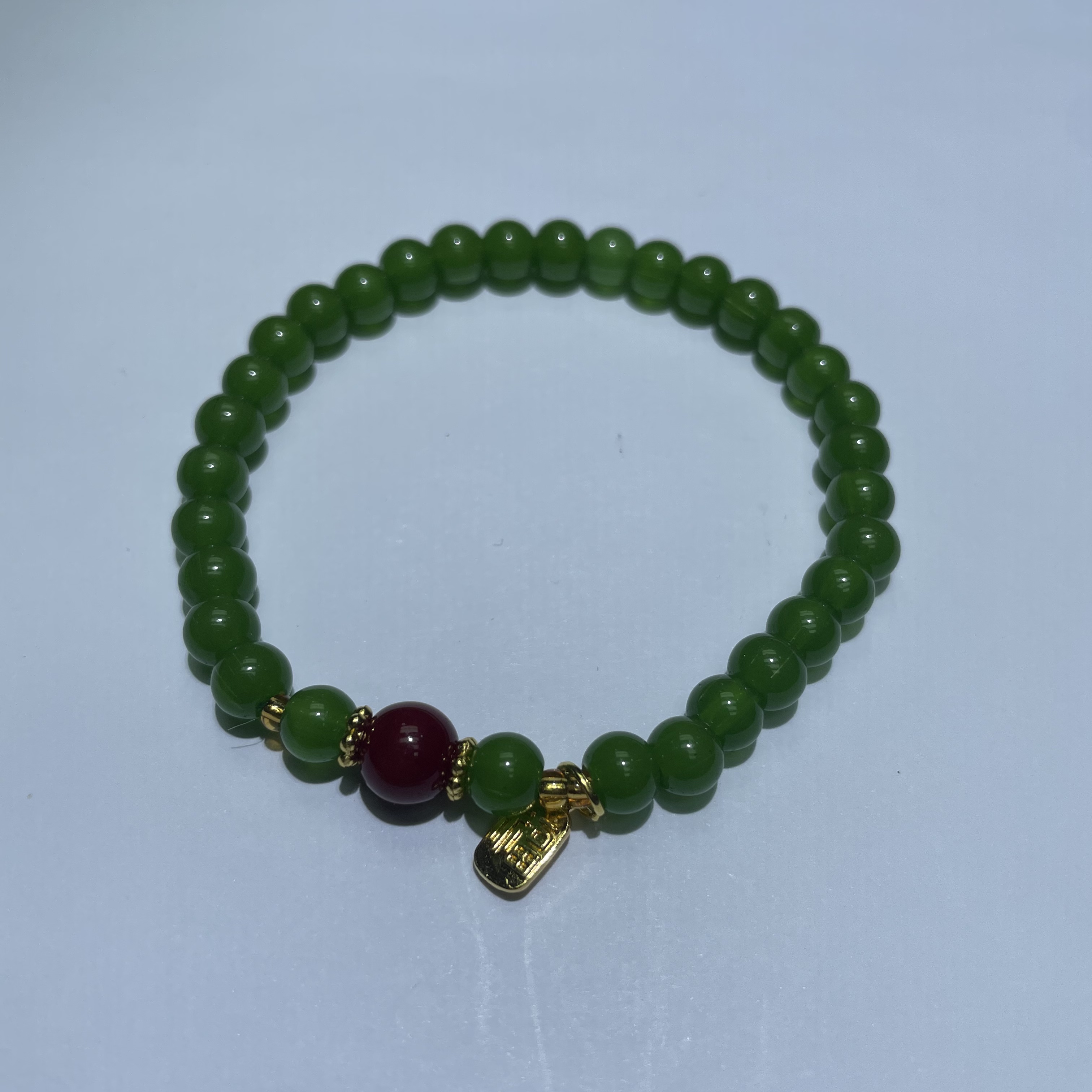 精美时尚设计款和田玉手串LQ192