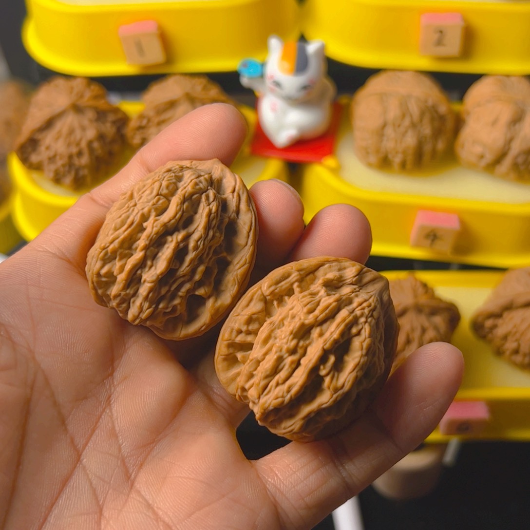 文玩核桃把件多**後麦虎39