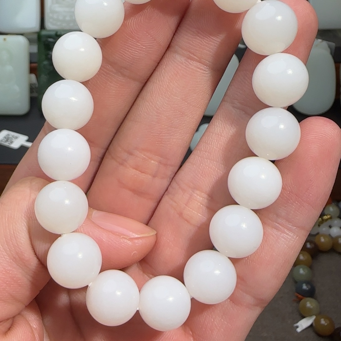 和田玉手链未镶嵌佛*