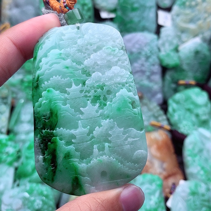 翡翠吊坠(不含链)未镶嵌