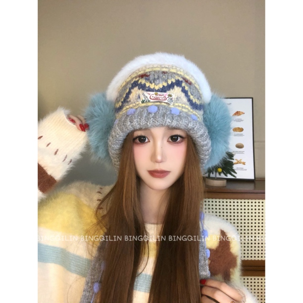 费尔岛风流苏针织加厚保暖显脸小护耳帽女秋冬款