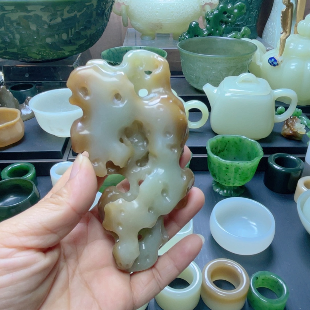 和田玉未镶嵌挂件