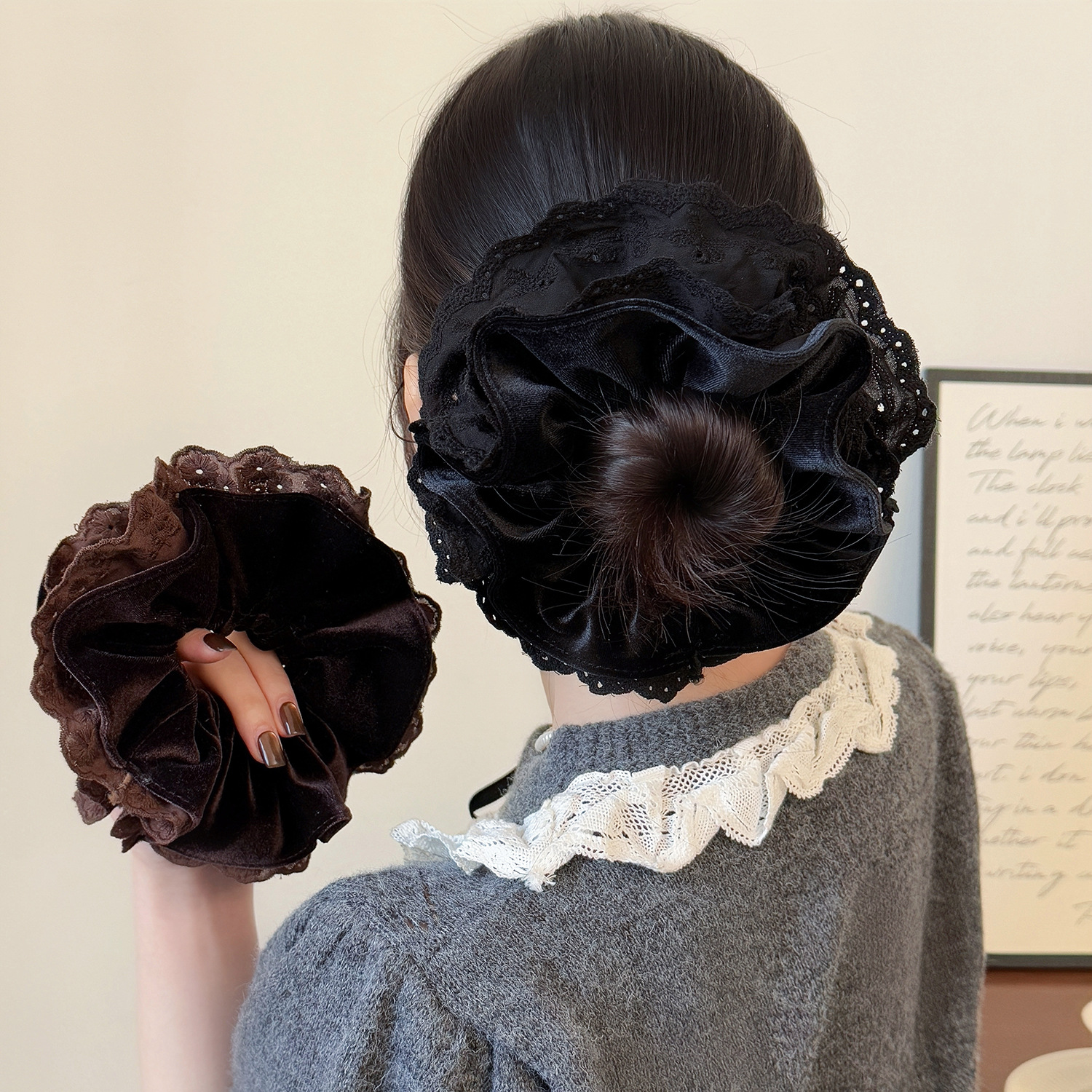 法式复古蕾丝花边丝绒头花发圈美拉德高级感大肠圈扎马尾丸子头绳