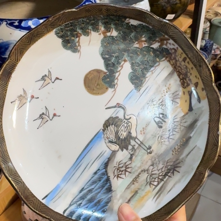 陶一个大的老盘子