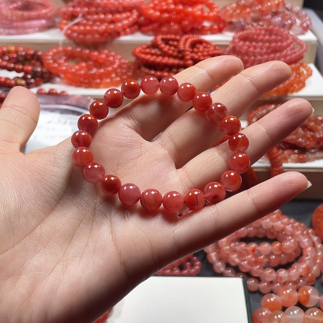 南红玛瑙未镶嵌手链