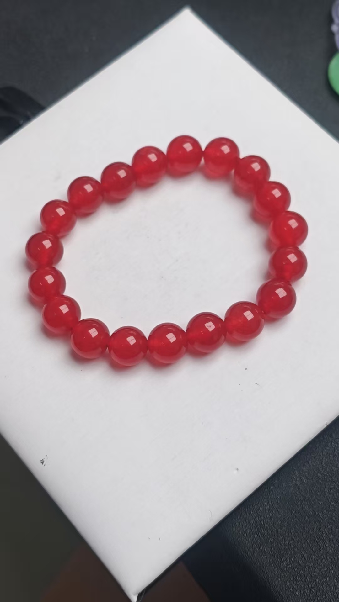 YY4翡翠手串【邂逅翡翠高冰手串，冰透绿意，开启浪漫时光】手串