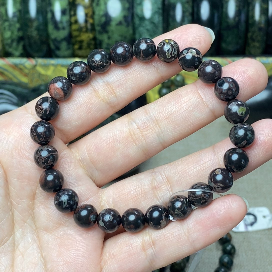 蛇纹石玉梅花玉手串未镶嵌