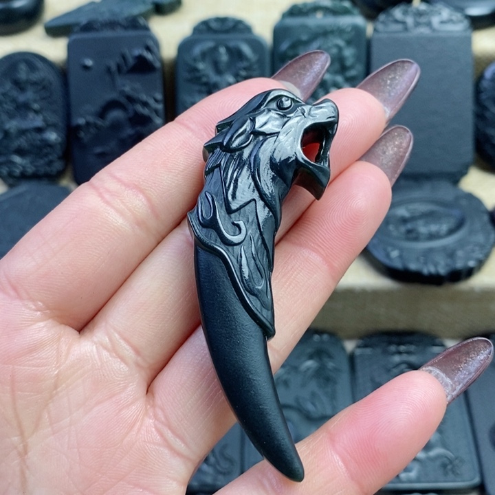 和田玉（青玉）颈饰未镶嵌