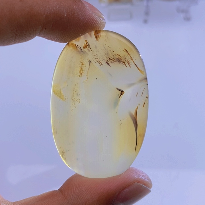 玛瑙/玉髓颈饰未镶嵌丫**?