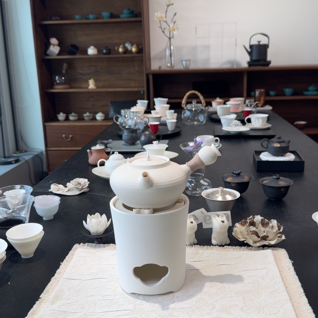 88折炭炉+薄胎壶 送2件茶席