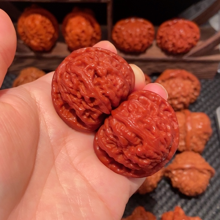 把件文玩核桃40.5尺寸白狮子1065