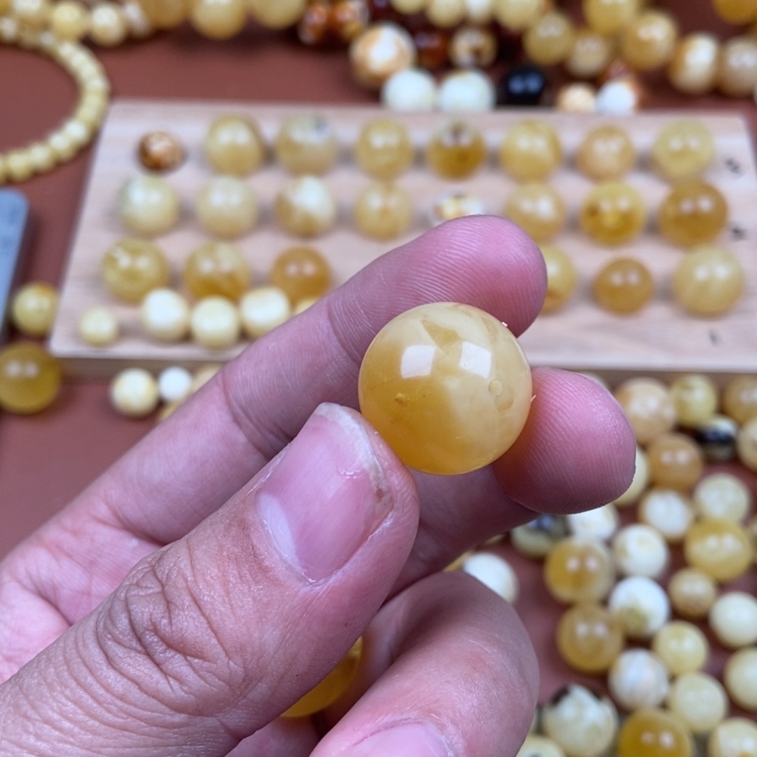 蜜蜡裸石未镶嵌强****）蜜蜡