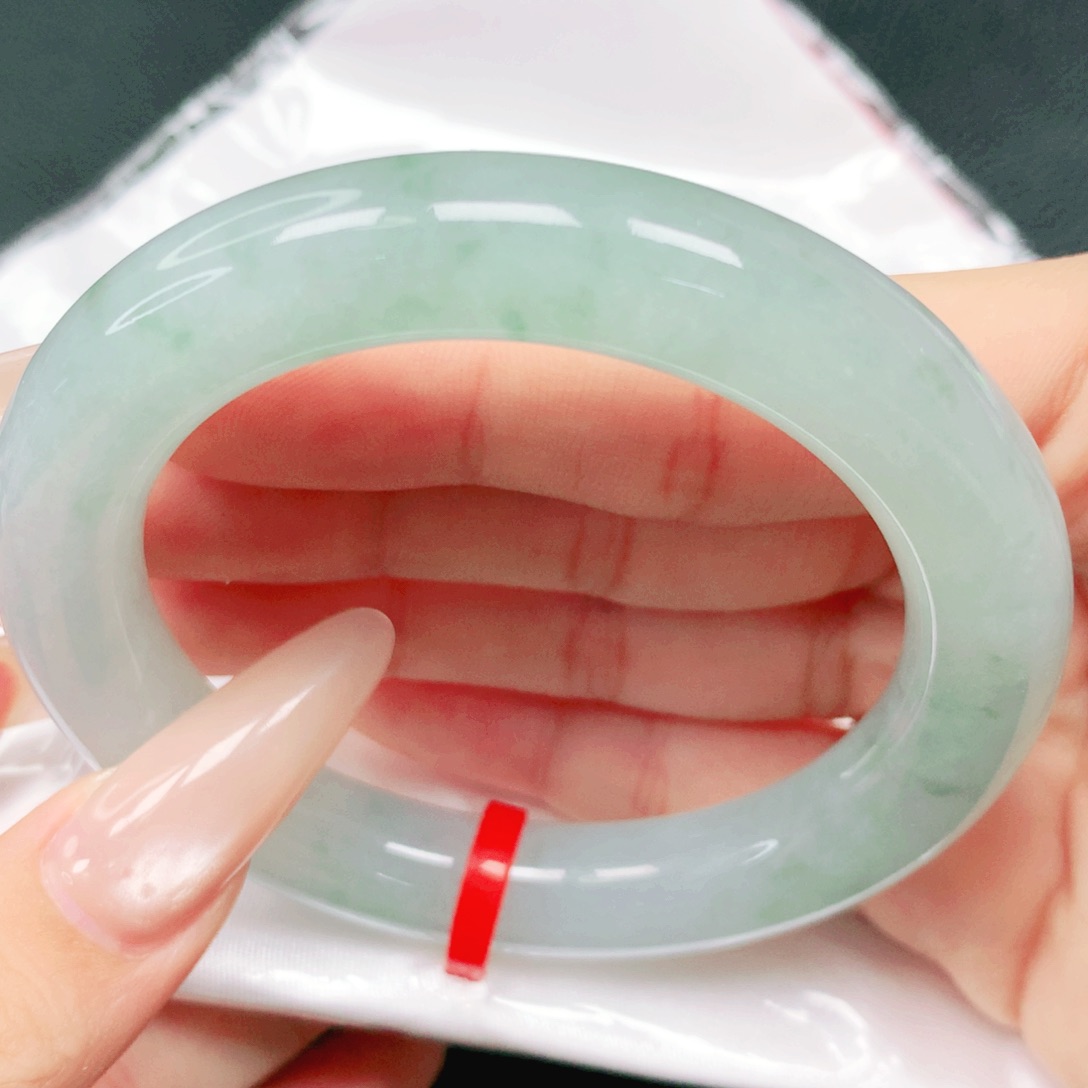 翡翠未镶嵌手镯54