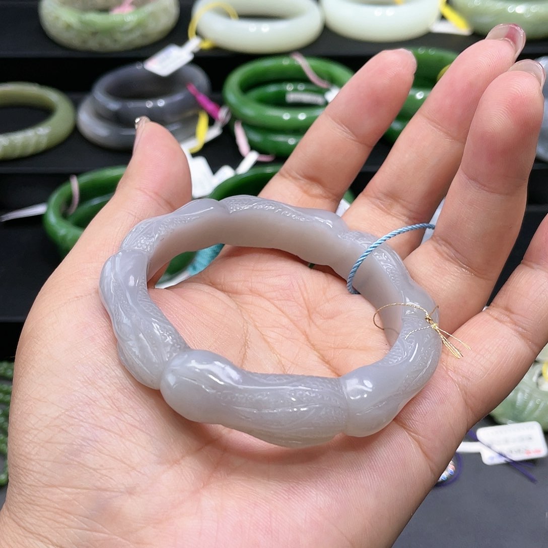 【闪购商品】和田玉手镯57圈口2未镶嵌