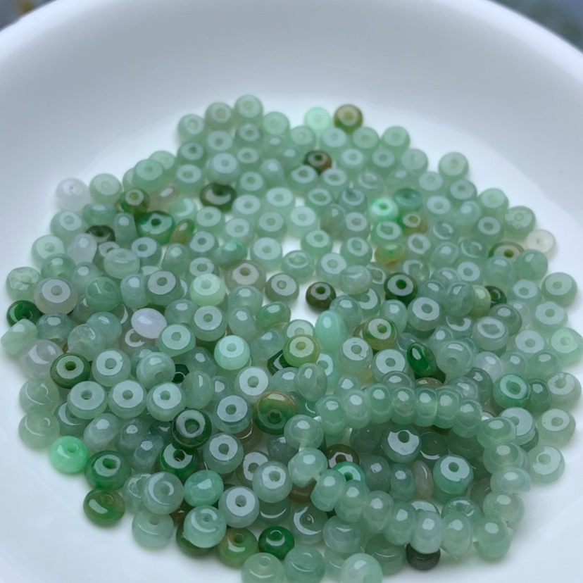 【闪购商品】翡翠手链未镶嵌卡2*4冰晴算盘80颗