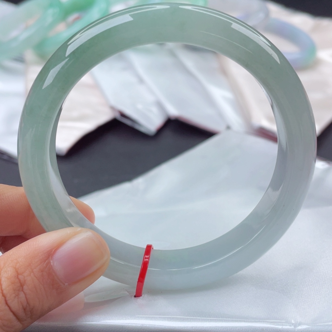 翡翠手镯未镶嵌61正圈